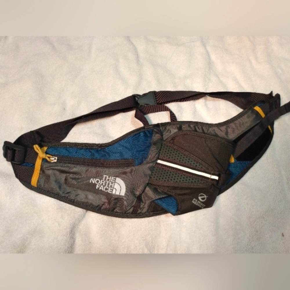 NORTH FACE Flight Series Hydration System Running Runners crossbody Fanny bag
